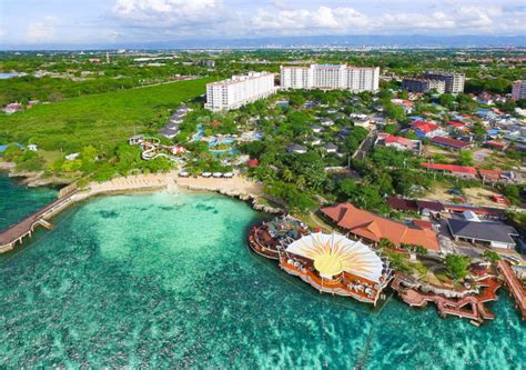 The 12 Best Luxury Resorts In Cebu, Philippines.